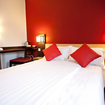 Comfort Hotel Clermont Saint Jacques Exterior foto
