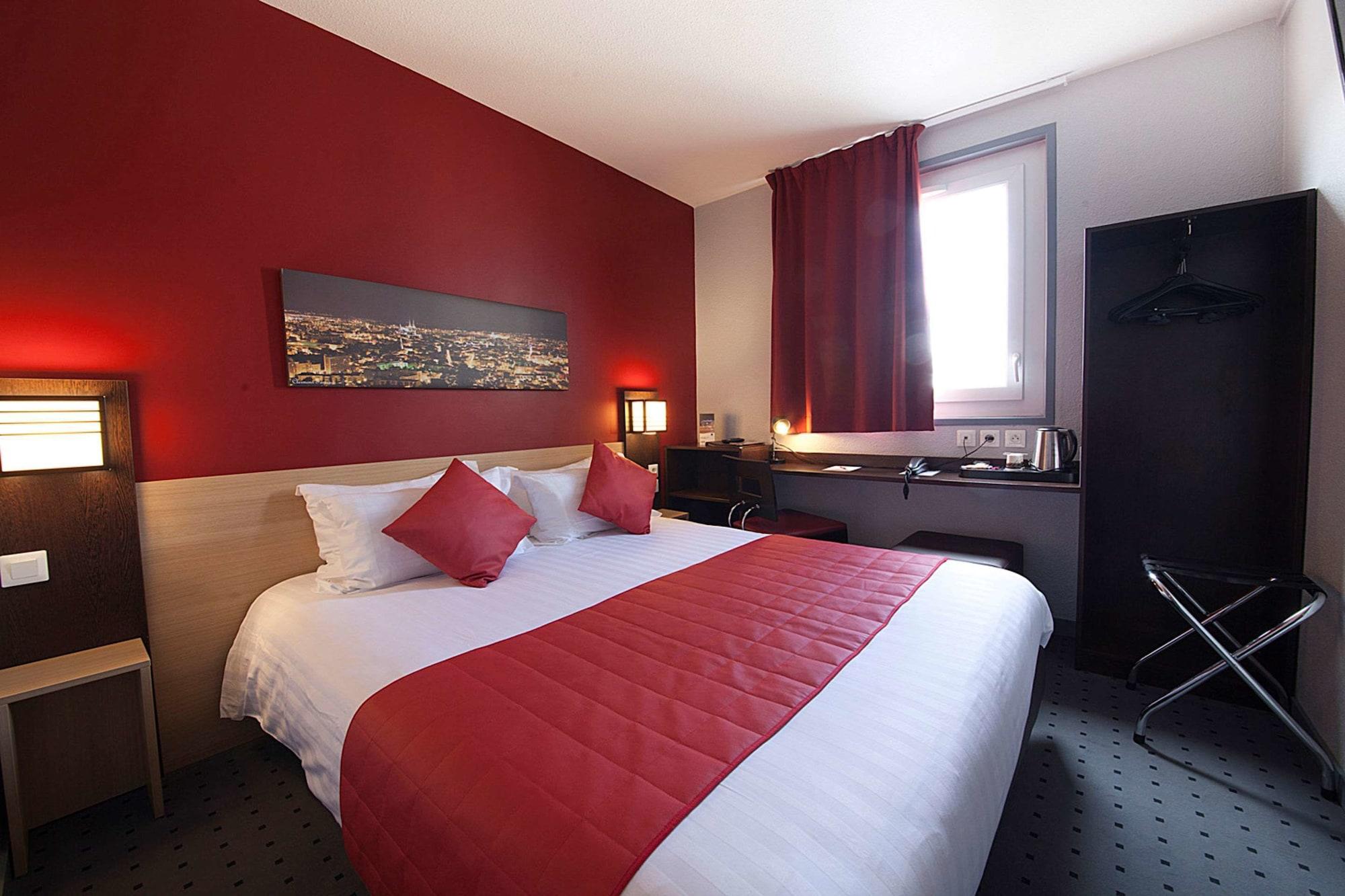 Comfort Hotel Clermont Saint Jacques Exterior foto